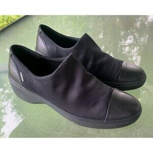 ECCO Gore-Tex Slip On Shoes Women's Size 8 EU 39 Wide Width Black Wedge